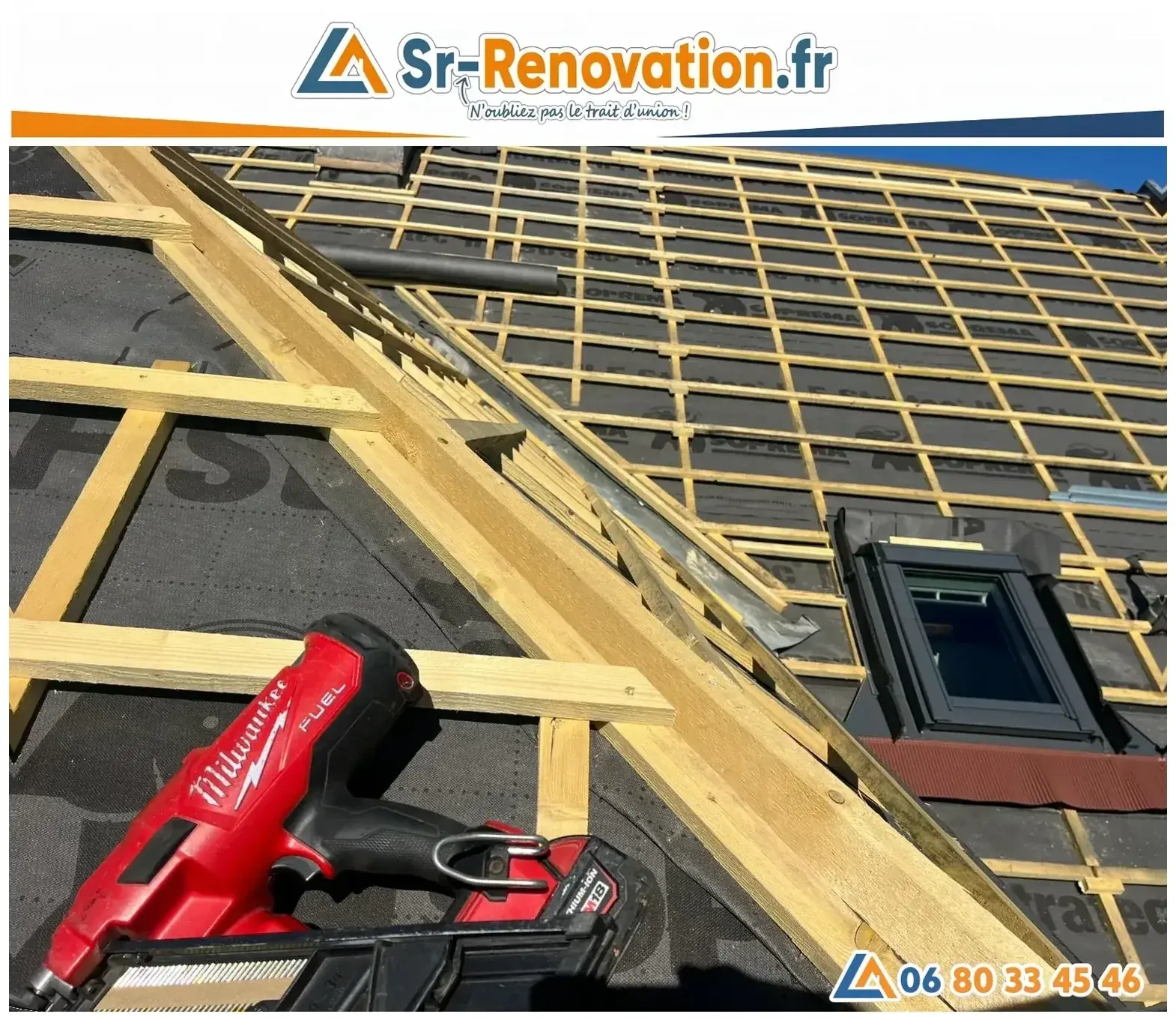 Chantier de rénovation charpente écran sous-toiture + Velux à Gex